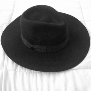 Wide Brim Felt Fedora